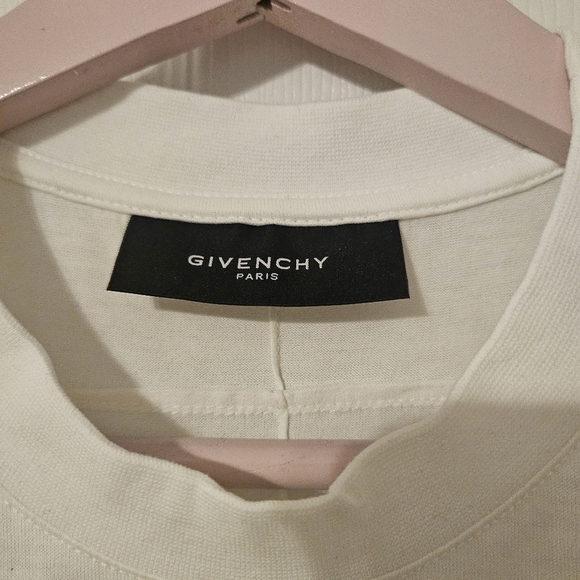 Givenchy Oversized Graphic Tee – Authentic, 22” Pit to Pit - Picture 3 of 5